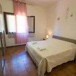 Lejlighed 5 Minutes From The Seafront -apartment & Garden