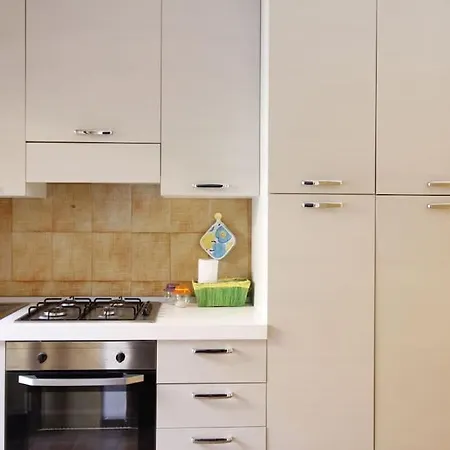Appartement 5 Minutes From The Seafront -apartment & Garden