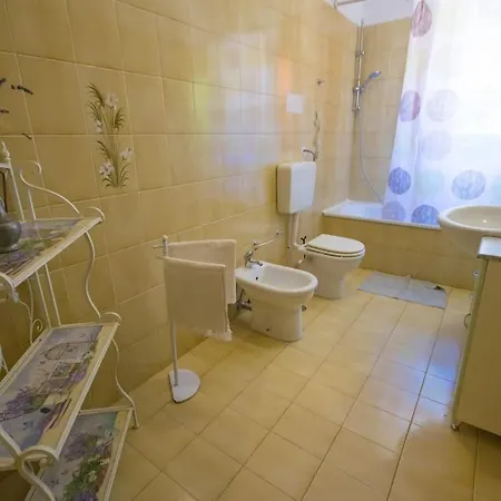 5 Minutes From The Seafront -apartment & Garden Appartement