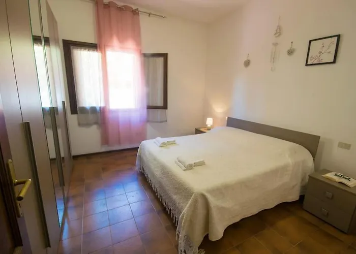 アパート 5 Minutes From The Seafront -apartment & Garden